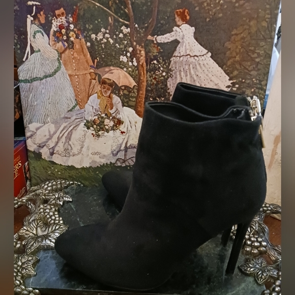 👠👠Black Suede Ankle High Heel👢👢 Size 10 Women,Zipper Back,Nice 🎁 💝 - Picture 2 of 8